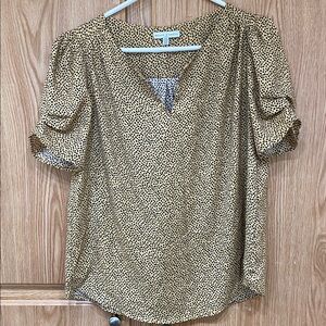 Tan and black Ruffled Puff Sleeve Blouse